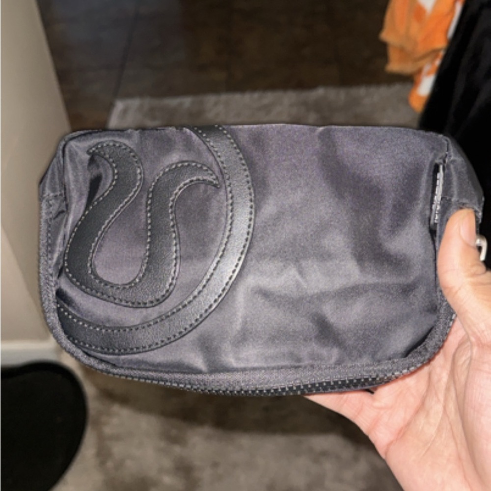 lululemon athletica Charcoal Belt Bag